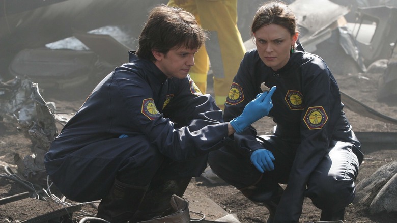 Bones, Eric Millegan, Emily Deschanel