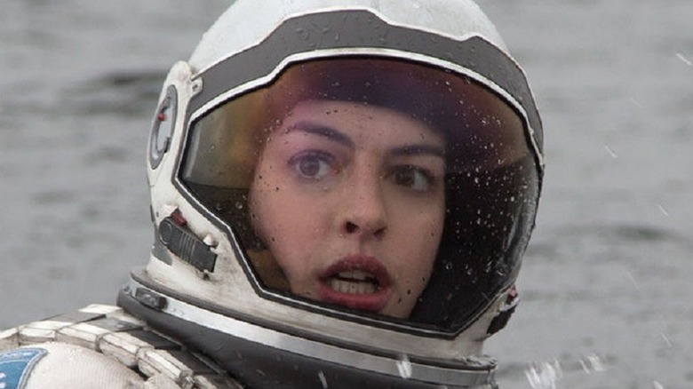 Anne Hathaway in interstellar