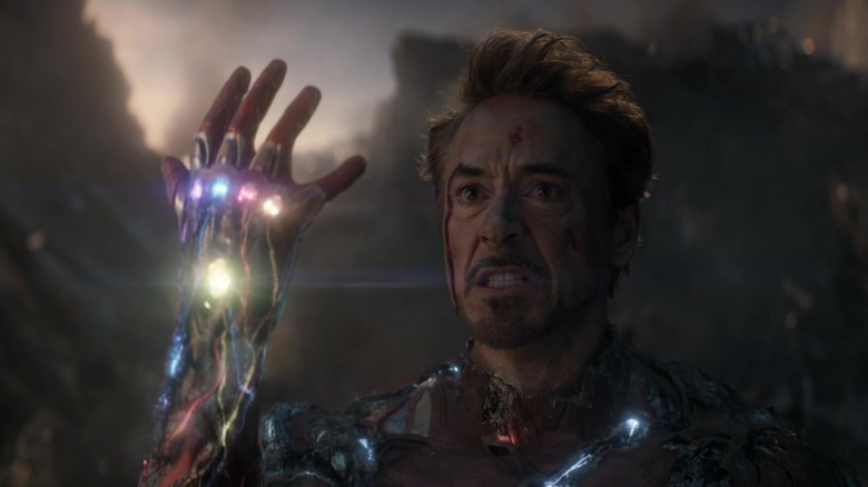 Avengers Endgame Iron Man Robert Downey Jr Infinity Gauntlet